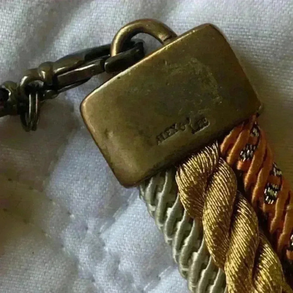 alex and lee necklace - Picture 2 of 4